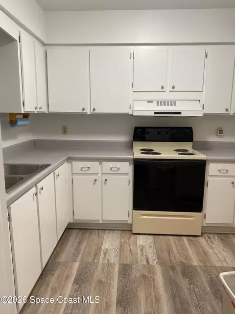 Kitchen - 1073 Coronado Dr, Rockledge, FL 32955 photo 2 of 2