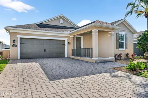 8097 Quimby Ct, Melbourne, FL 32940