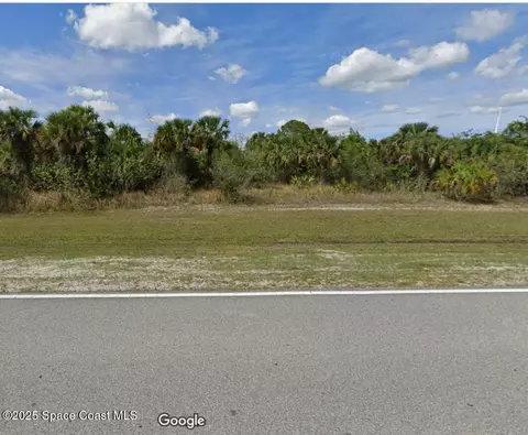 575 St Andre Blvd SW, Palm Bay, FL 32908
