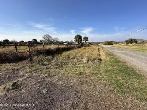 3832 Serenity Ln, Mims, FL 32754 photo 5