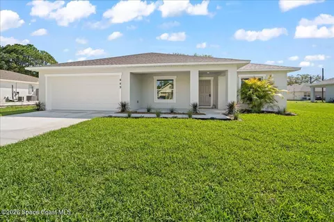 449 Wells Ave SW, Palm Bay, FL 32908
