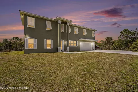 5570 Sanctuary Ave, Grant, FL 32949