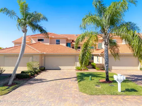 14 Marina Isles Blvd #B, Indian Harbour Beach, FL 32937