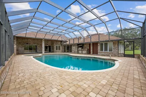 Exterior - 1711 Flamevine Pl, Malabar, FL 32950 photo 4 of 6