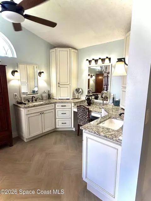 Bath - 1711 Flamevine Pl, Malabar, FL 32950 photo 2 of 2