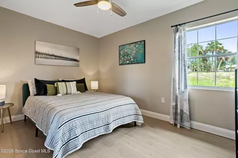 Bedroom - 64 Dolphin Dr, Saint Augustine, FL 32080 photo 6 of 6