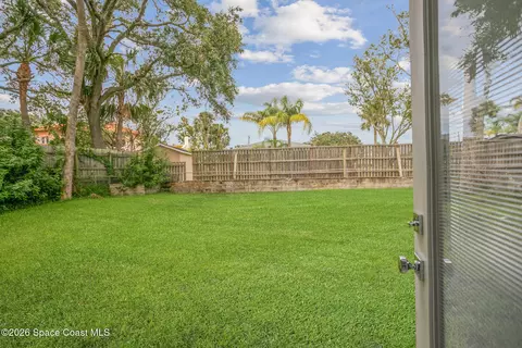 Exterior - 64 Dolphin Dr, Saint Augustine, FL 32080 photo 7 of 10