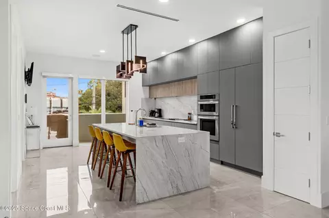 Kitchen - 1809 Riverview Dr, Melbourne, FL 32901 photo 1 of 6