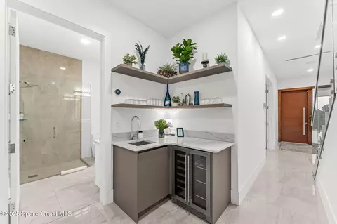 Entry Way - 1809 Riverview Dr, Melbourne, FL 32901 photo 4 of 10