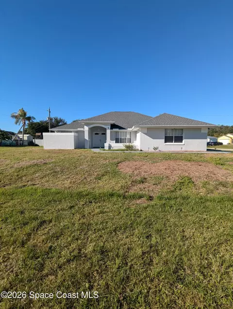 1330 Castel Pl SE, Palm Bay, FL 32909