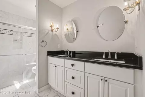 Bath - 1161 Continental Ave, Melbourne, FL 32940 photo 1 of 2