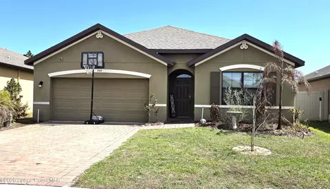 999 Remington Green Dr SE, Palm Bay, FL 32909