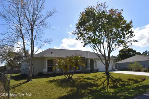 938 Commerce Rd SE, Palm Bay, FL 32909