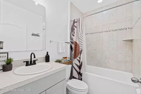 Bath - 6162 Rena Ave, Cocoa, FL 32927 photo 2 of 2
