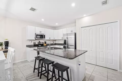 Kitchen - 6162 Rena Ave, Cocoa, FL 32927 photo 4 of 5