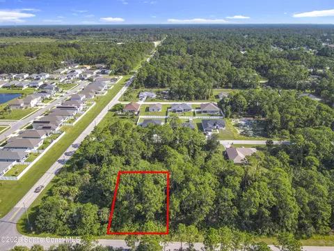 491 Fairbanks St, Palm Bay, FL 32908