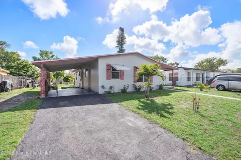 640 SW 28th Ter, Fort Lauderdale, FL 33312