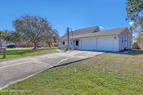 1074 Castile Rd SE #9, Palm Bay, FL 32909