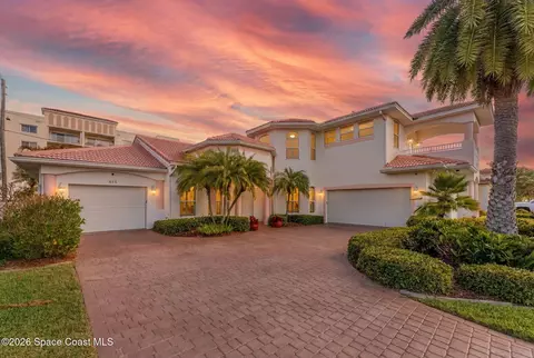 618 Manatee Bay Dr, Cape Canaveral, FL 32920