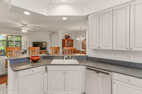Kitchen - 1825 Ficus Point Dr, Melbourne, FL 32940 photo 3 of 5