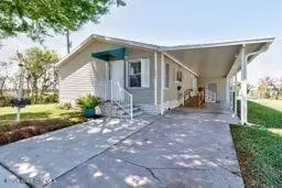 701 Lark Dr, Barefoot Bay, FL 32976