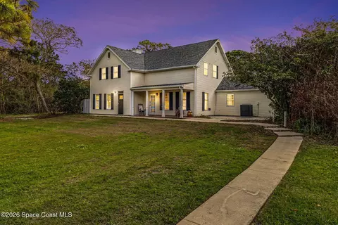 3965 Miller Ln, Malabar, FL 32950