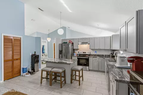 Kitchen - 1835 Longleaf Rd, Cocoa, FL 32926 photo 3 of 5