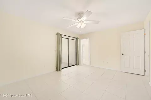 Bedroom - 1071 Continental Ave, Melbourne, FL 32940 photo 5 of 6