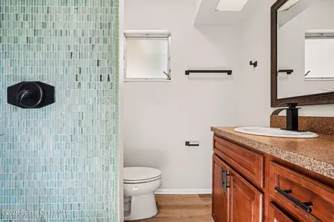 Bath - 770 Mohawk Ave, Melbourne, FL 32935 photo 3 of 3