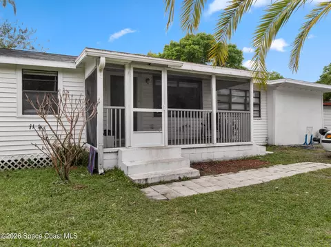 Exterior - 355 Pine Ave, Cocoa, FL 32922 photo 2 of 9