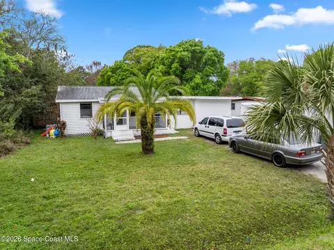 Exterior - 355 Pine Ave, Cocoa, FL 32922 photo 3 of 9