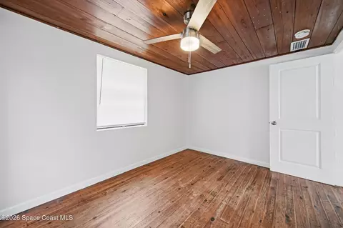 Bedroom - 355 Pine Ave, Cocoa, FL 32922 photo 4 of 7