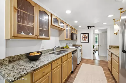 Kitchen - 355 Pine Ave, Cocoa, FL 32922 photo 3 of 3