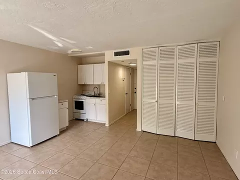 223 Columbia Dr #229, Cape Canaveral, FL 32920