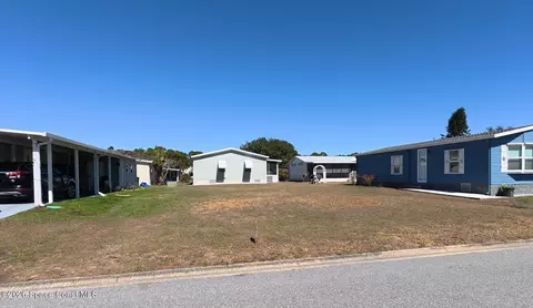 808 Lychee Dr, Sebastian, FL 32976 photo 2