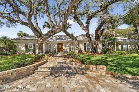 4691 Pebble Bay Cir, Indian River Shores, FL 32963