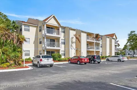 650 Island Club Ct #142, Indialantic, FL 32903