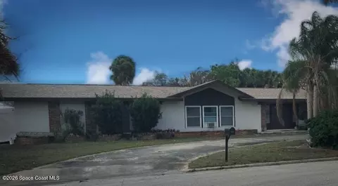 240 9th Ter, Indialantic, FL 32903