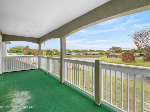 Exterior - 2246 Warwick Rd, Melbourne, FL 32935 photo 4 of 6