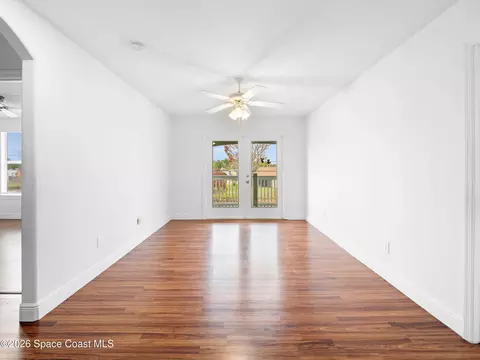 Living - 2246 Warwick Rd, Melbourne, FL 32935 photo 5 of 8