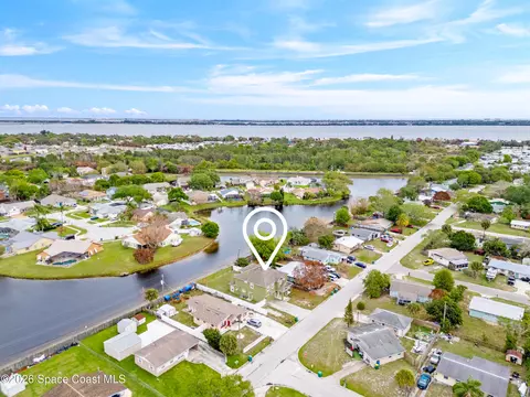 View/Area - 2246 Warwick Rd, Melbourne, FL 32935 photo 5 of 8
