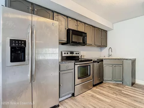 Kitchen - 9010 Concord Rd, Saint Cloud, FL 34773 photo 1 of 5
