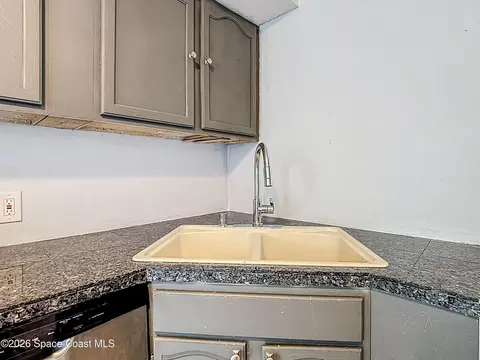 Kitchen - 9010 Concord Rd, Saint Cloud, FL 34773 photo 3 of 5