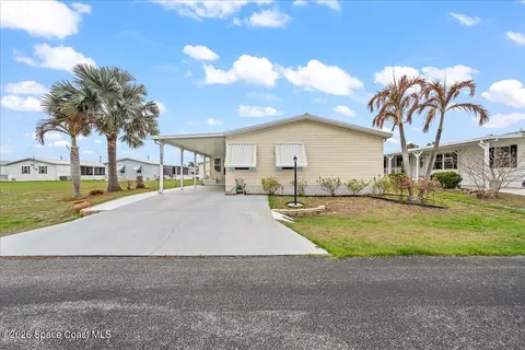 7628 Boxelder Rd, Micco, FL 32976