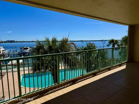 102 Riverside Dr #203, Cocoa, FL 32922