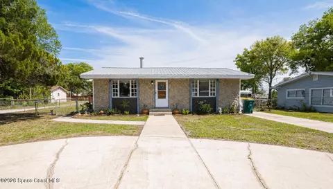 2953 Easy St, Mims, FL 32754
