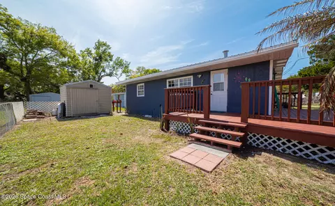 Exterior - 2953 Easy St, Mims, FL 32754 photo 2 of 4