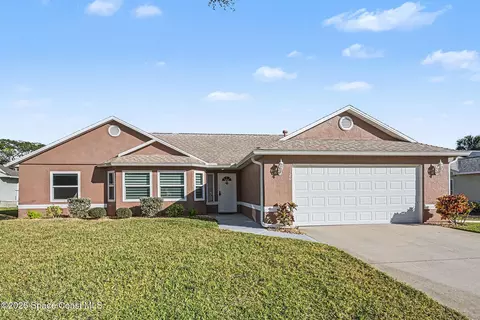 1320 Ambra Dr, Melbourne, FL 32940