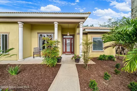 5177 Royal Paddock Way, Merritt Island, FL 32953