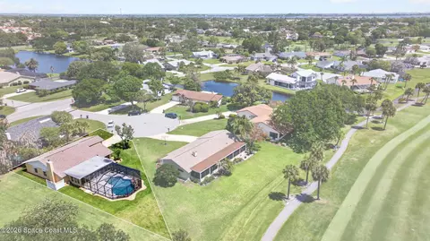 320 Olympia Ct, Melbourne, FL 32940